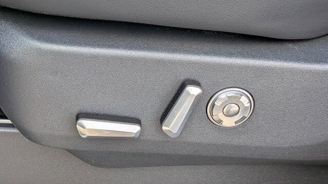 2025 Lincoln Navigator L Black Label