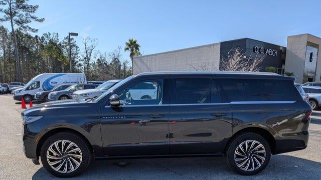2025 Lincoln Navigator L Black Label