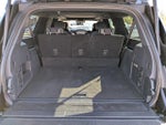 2025 Navigator L Thumbnail 13