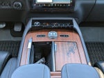 2025 Navigator L Thumbnail 21