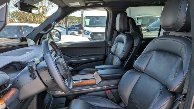 2025 Lincoln Navigator L Black Label