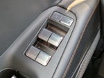 2025 Navigator L Thumbnail 28