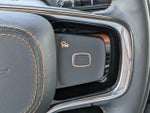 2025 Navigator L Thumbnail 30