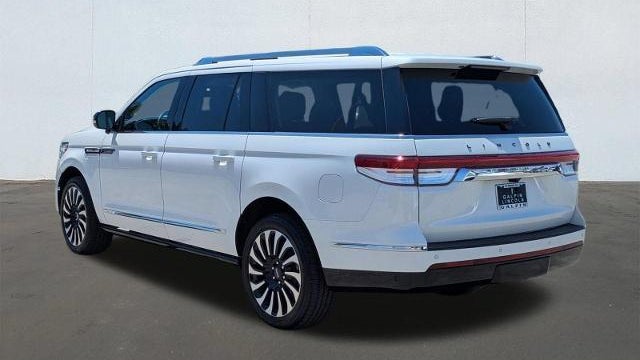 2023 Lincoln Navigator L Black Label