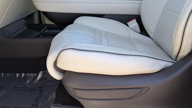 2023 Lincoln Navigator L Black Label