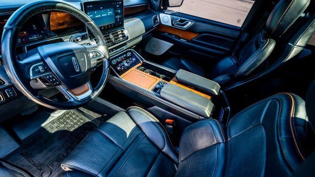 2023 Lincoln Navigator L Black Label