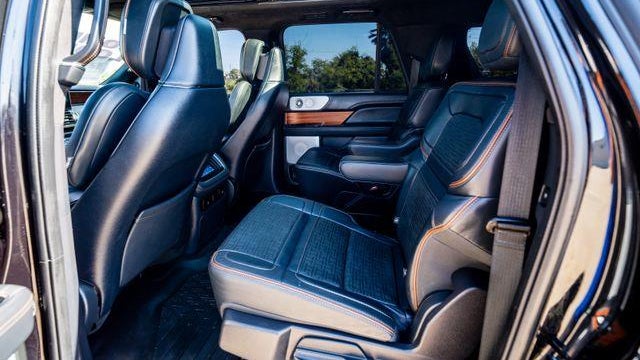 2023 Lincoln Navigator L Black Label