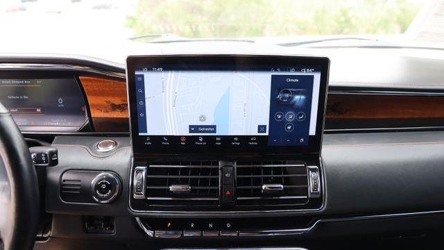 2023 Lincoln Navigator L Black Label
