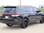 2023 Navigator L Thumbnail 8