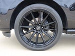 2023 Navigator L Thumbnail 9