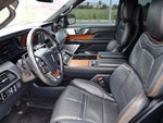 2023 Navigator L Thumbnail 10