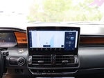 2023 Navigator L Thumbnail 18
