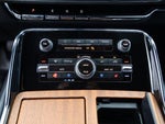2023 Navigator L Thumbnail 21
