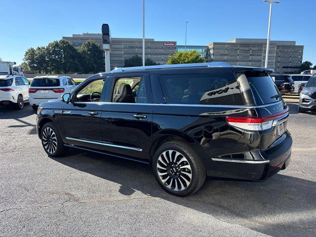 2023 Lincoln Navigator - $61,985
