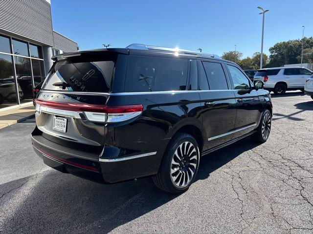 2023 Lincoln Navigator - $61,985