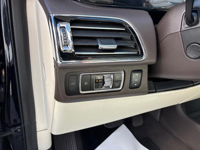 2023 Lincoln Navigator - $61,985