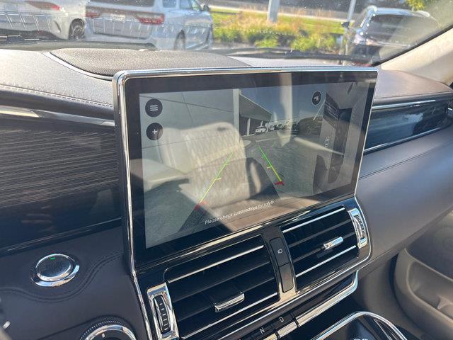 2023 Lincoln Navigator - $61,985