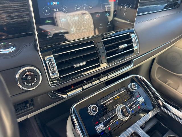 2023 Lincoln Navigator - $61,985