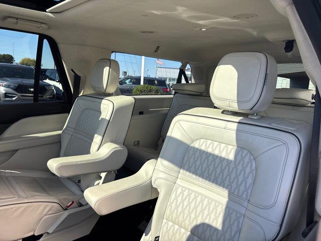 2023 Lincoln Navigator - $61,985