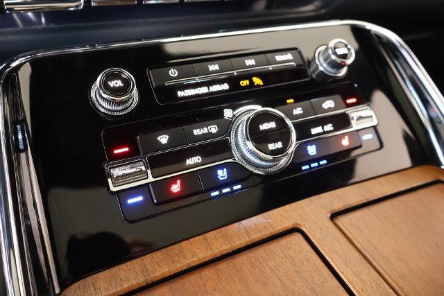 2024 Lincoln Navigator - $62,919