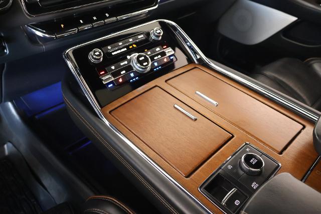 2024 Lincoln Navigator - $62,919