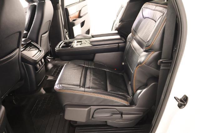 2024 Lincoln Navigator - $62,919