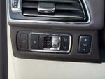 2024 Navigator L Thumbnail 22