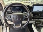2024 Navigator L Thumbnail 23