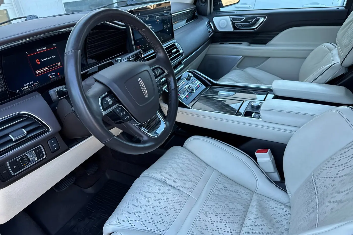2024 Lincoln Navigator - $67,917