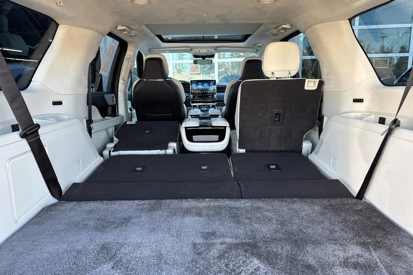 2024 Lincoln Navigator - $67,917