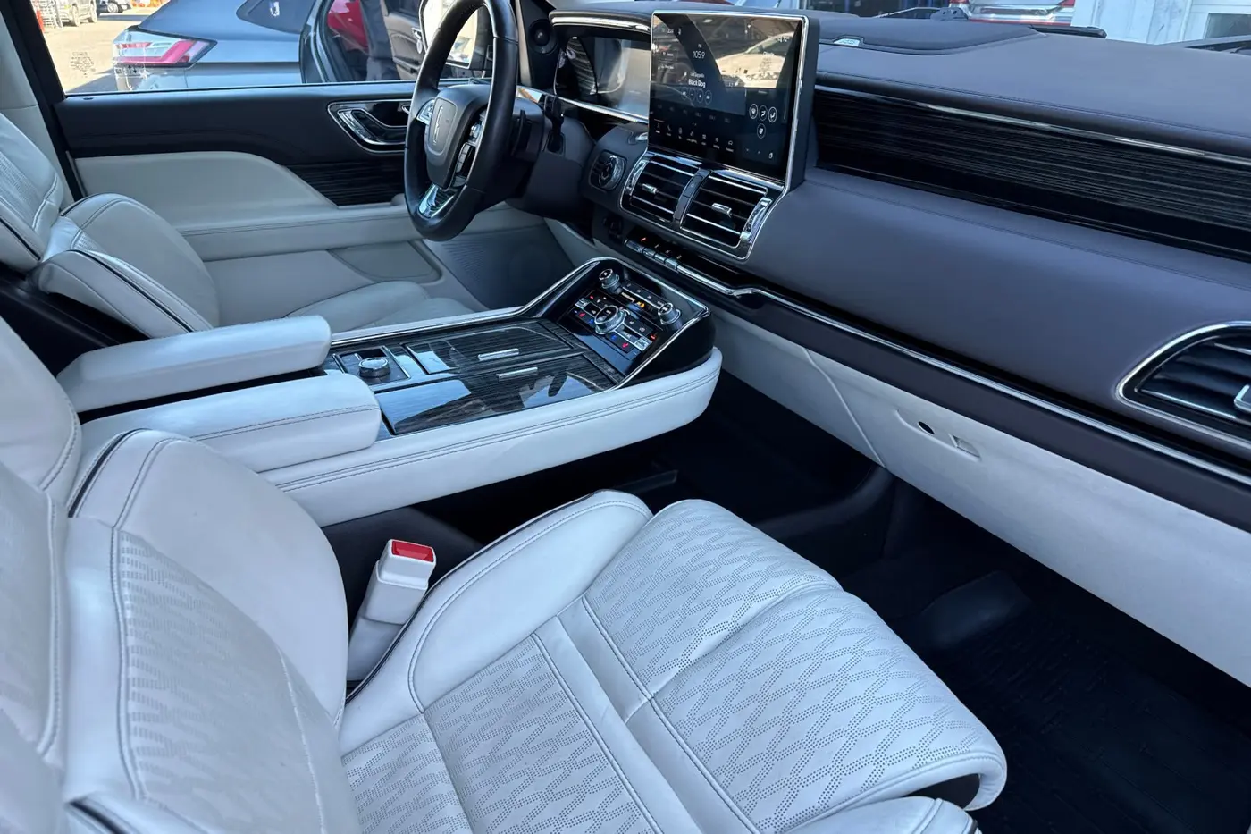 2024 Lincoln Navigator - $67,917