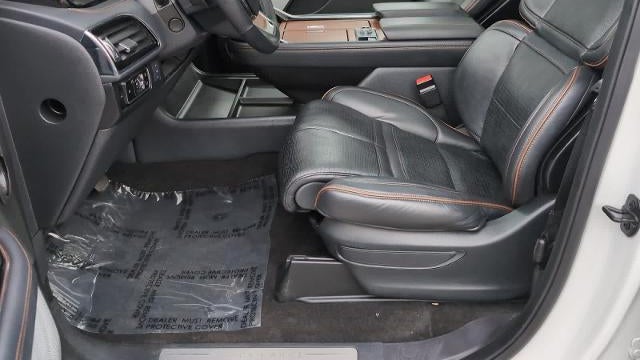 2024 Lincoln Navigator L Black Label