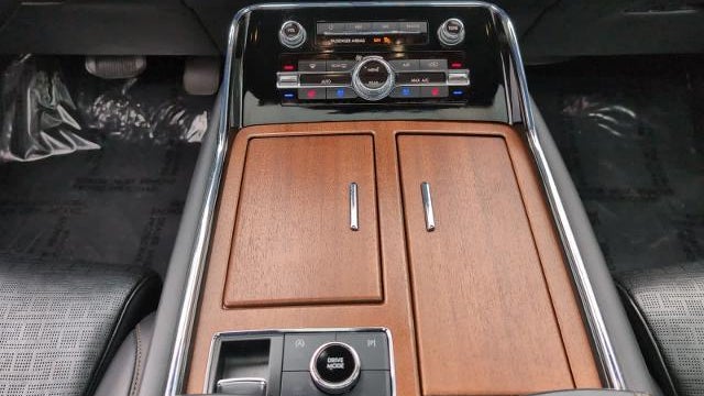 2024 Lincoln Navigator L Black Label
