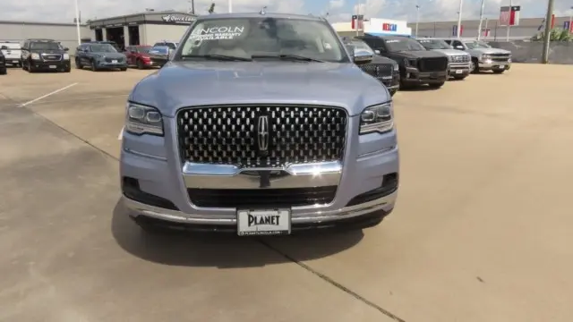 2024 Lincoln Navigator L Black Label