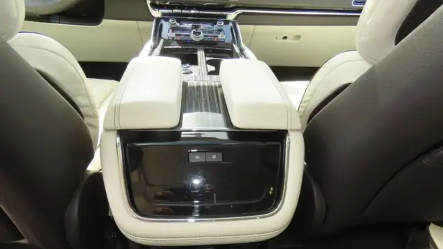 2024 Lincoln Navigator L Black Label