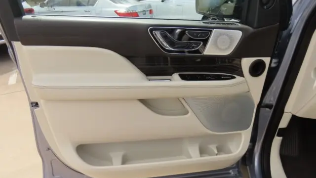 2024 Lincoln Navigator L Black Label
