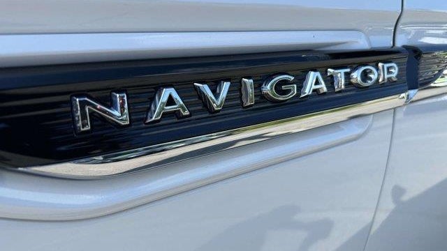 2024 Lincoln Navigator L Black Label
