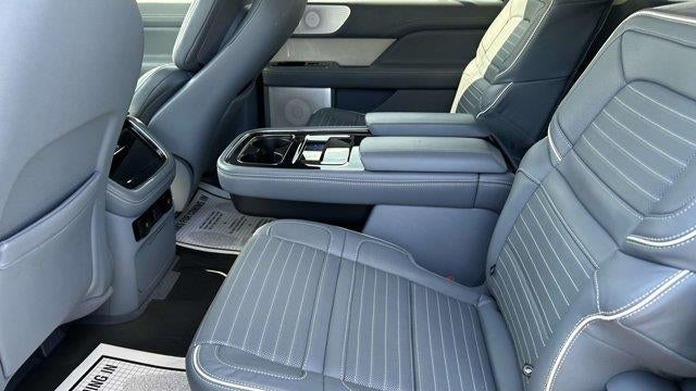 2024 Lincoln Navigator L Black Label