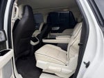 2024 Navigator L Thumbnail 7