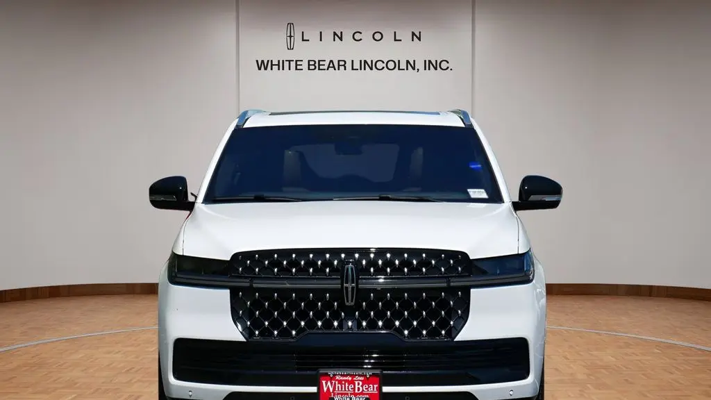 2025 Lincoln Navigator L Black Label