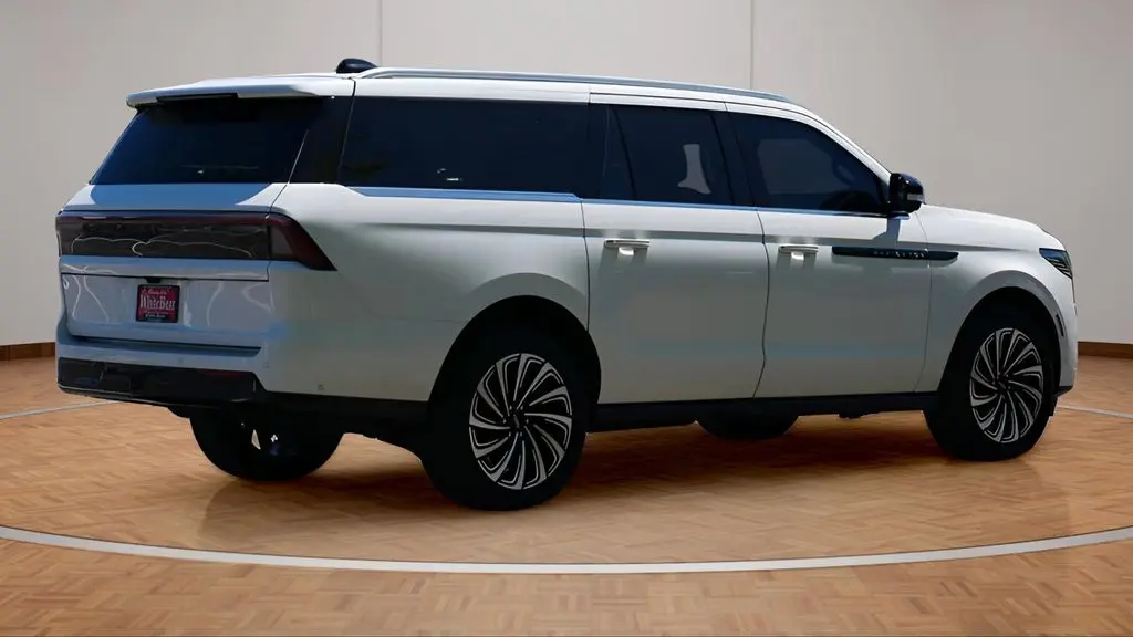 2025 Lincoln Navigator L Black Label