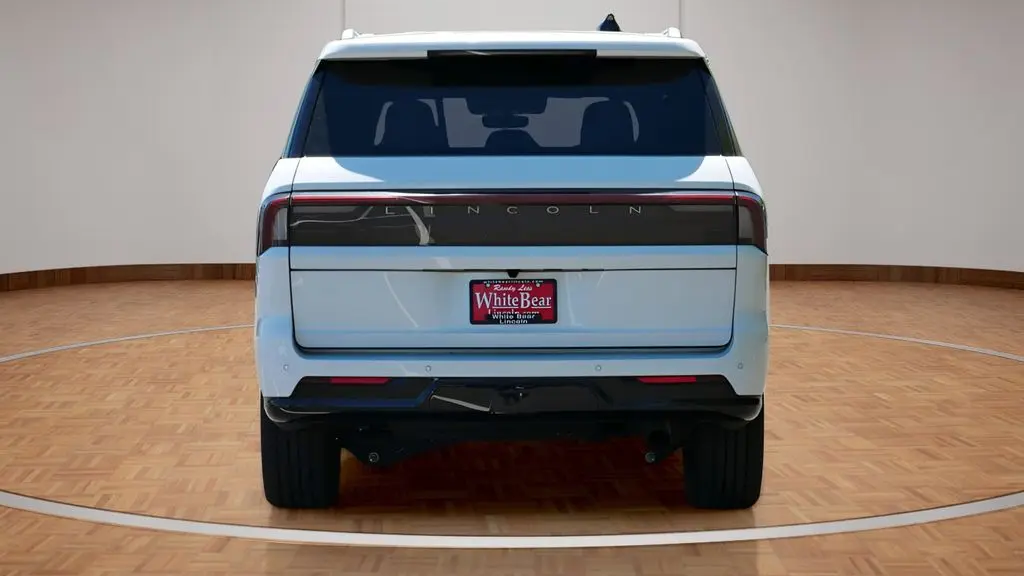 2025 Lincoln Navigator L Black Label
