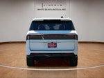 2025 Navigator L Thumbnail 6