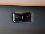 2025 Navigator L Thumbnail 20