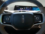 2025 Navigator L Thumbnail 21