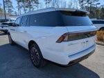 2025 Navigator L Thumbnail 6