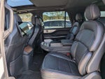 2025 Navigator L Thumbnail 15