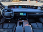 2025 Navigator L Thumbnail 17