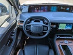 2025 Navigator L Thumbnail 18