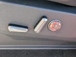 2025 Navigator L Thumbnail 22
